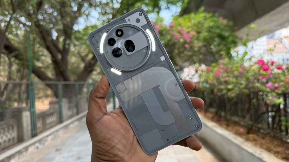 Nothing Phone 3a Pro: A Comprehensive Review of Nothing's Mid-Range Photography Challenger